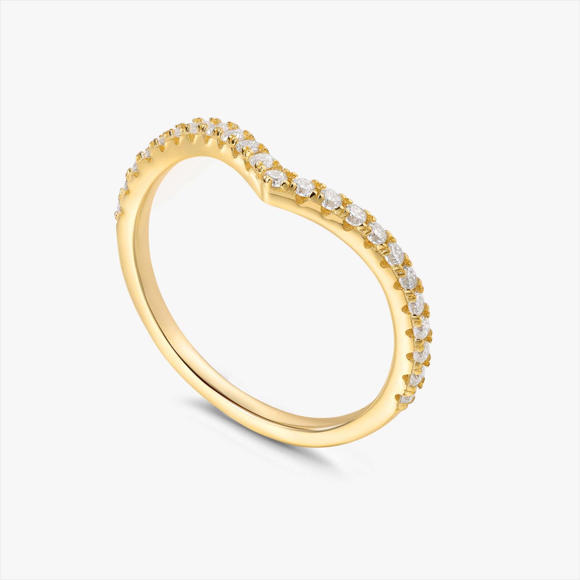 V Ring in 18k Gold with Lab Diamonds