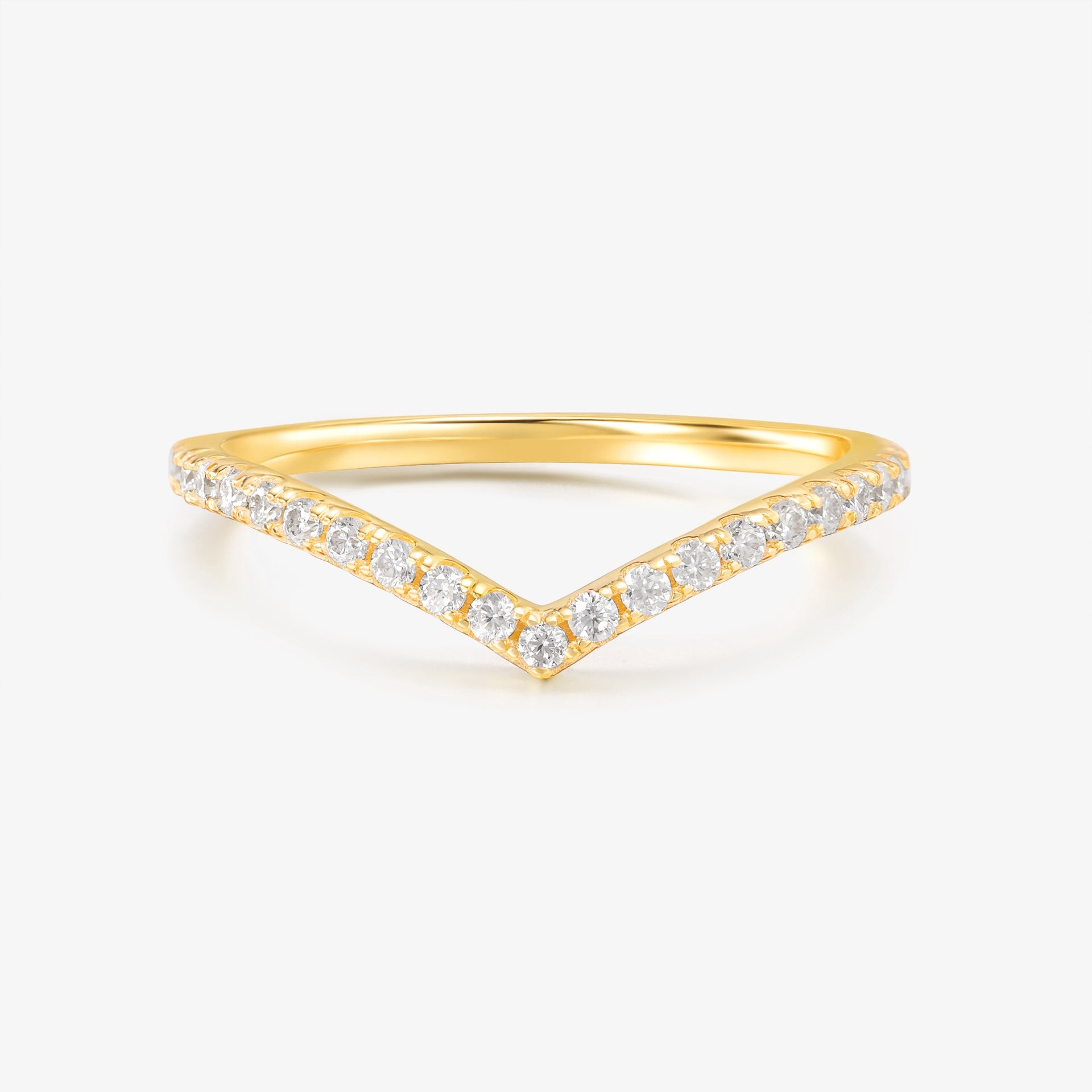 V Ring in 18k Gold with Lab Diamonds