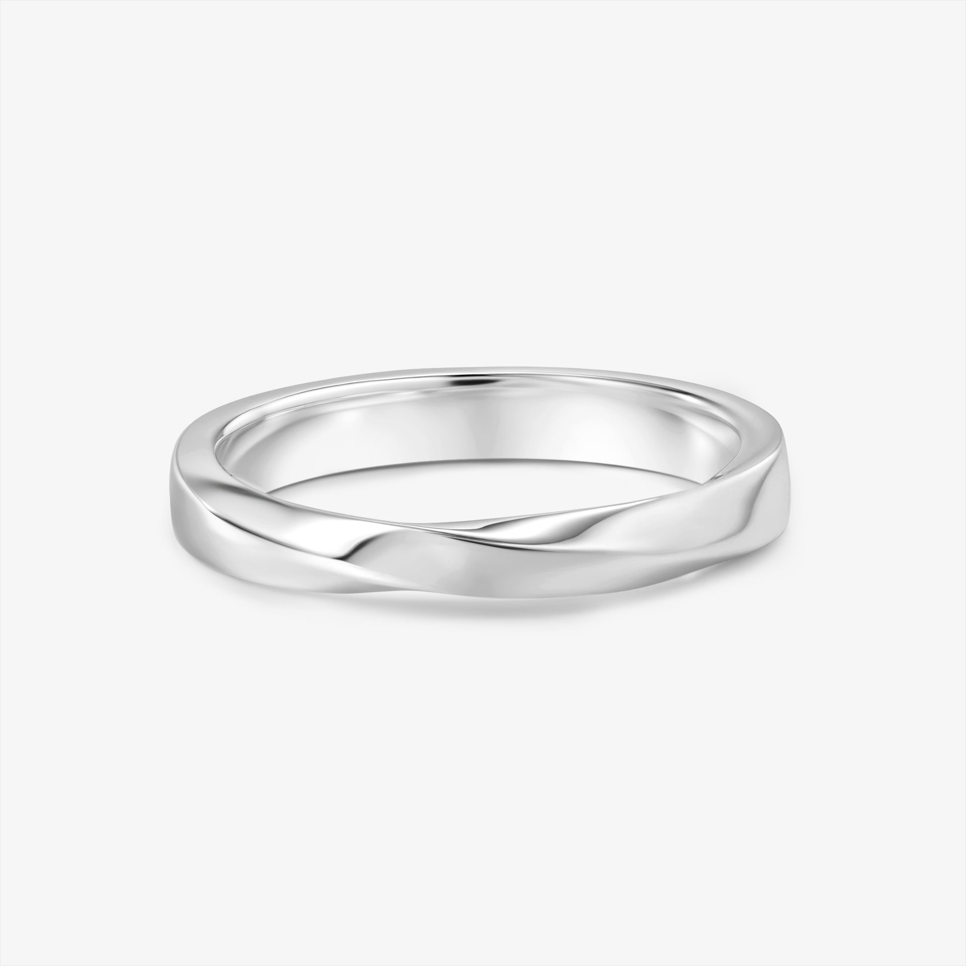 Infinite Band Ring in 18k Gold